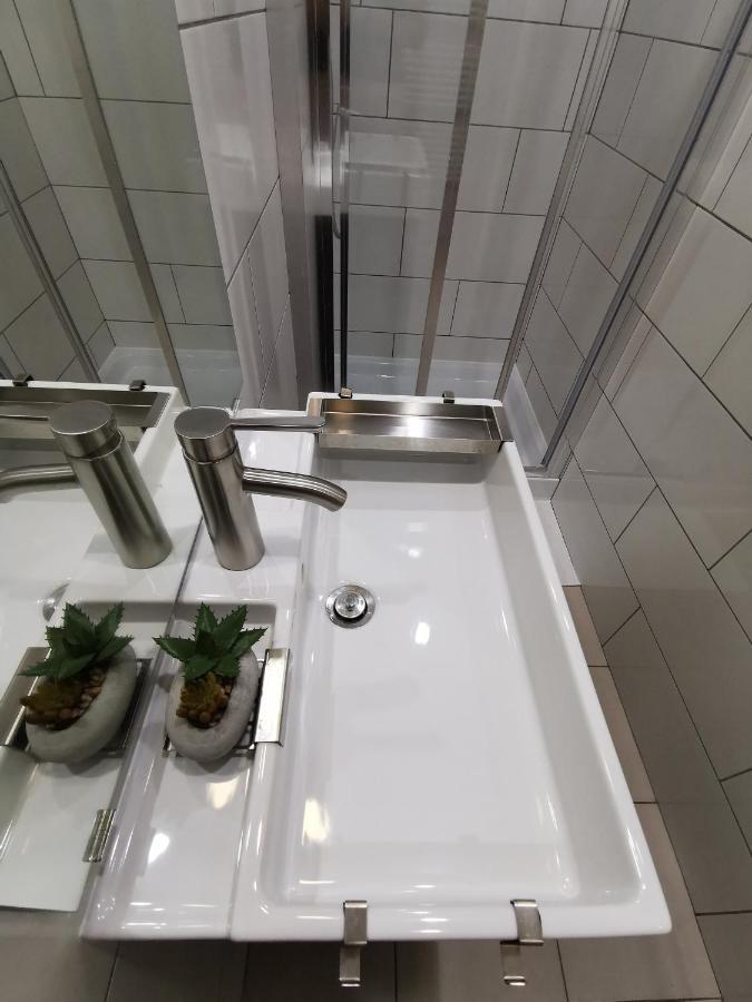 Goriska Apartments Ajdovščina エクステリア 写真