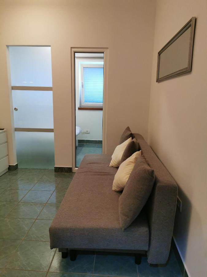 Goriska Apartments Ajdovščina エクステリア 写真